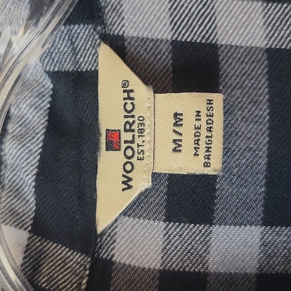 WOOLRICH Black White Plaid Roll Tab Soft Rayon Flannel Button Down Shirt - Picture 2 of 10